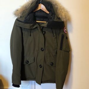 Canada Goose W Montebello Parka Mil. Green Sz XS